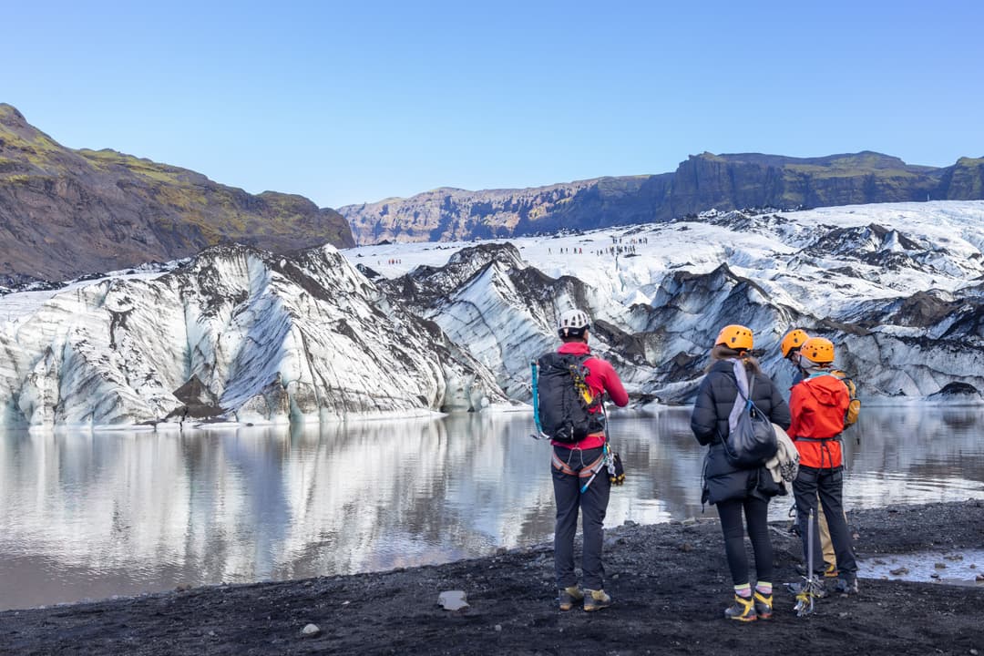 Eftirfylgni og endurskoðun